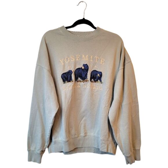 John Galt Women's Sage Green Yosemite Bear Embroidered Sweatshirt OS - Picture 1 of 6